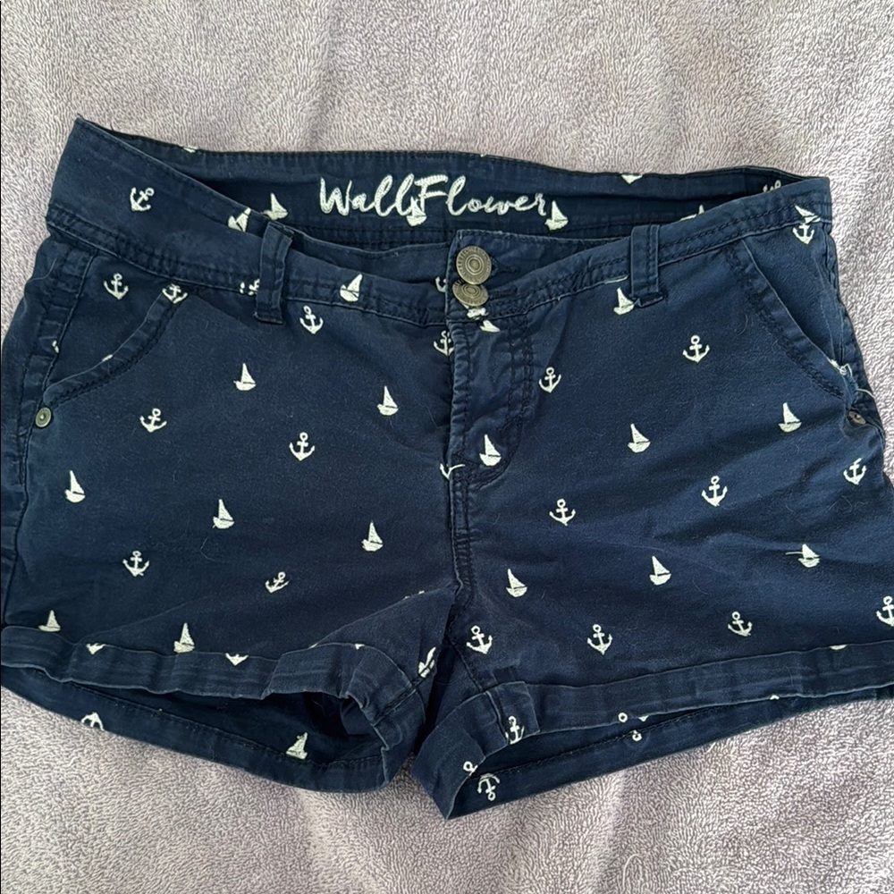 Wallflower Women's Navy Shorts with Nautical Print
